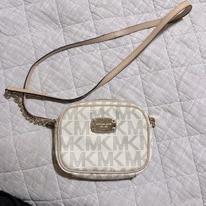 Michael Kors crossbody